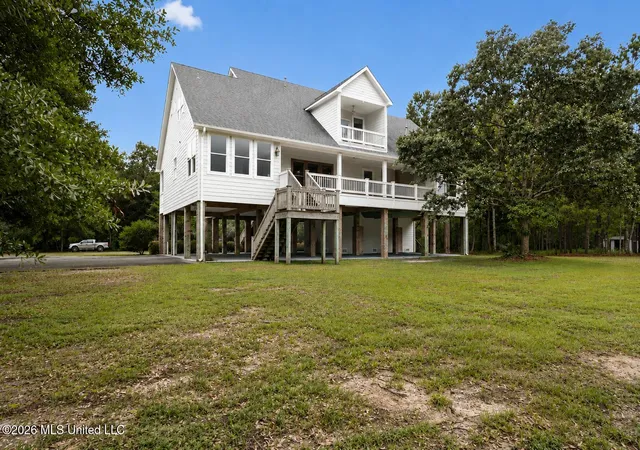 Homes for sale in Bay Saint Louis, MS | 10051 Cain Rd, Bay Saint Louis, MS 39520 | MLS# 4151786