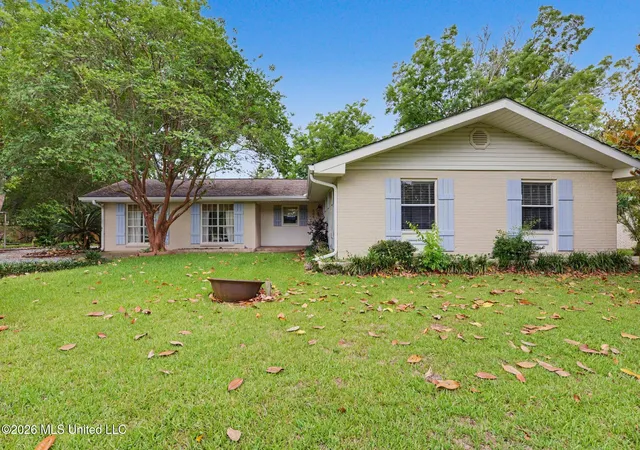 Photo 3 of Single family home for sale at 506 Esplanade Ave, Bay Saint Louis, MS 39520 | MLS# 4151838 | Listing updated on 2026-08-06