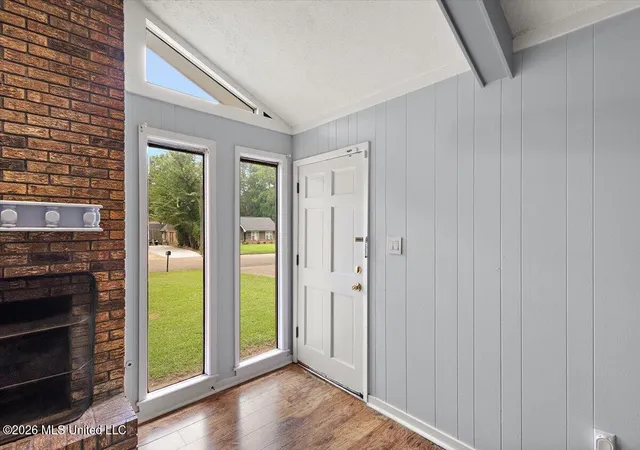 Photo 4 of Sale Pending at 5209 Sycamore Dr, Jackson, MS 39212 | MLS# 4151789 | Listing updated on 2026-08-24