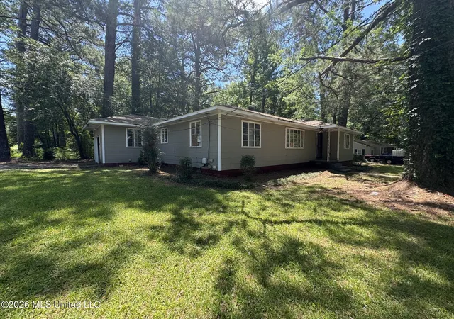 Photo 2 of Single family home for sale at 3206 Rosemary Ave, Jackson, MS 39212 | MLS# 4152145 | Listing updated on 2026-06-09