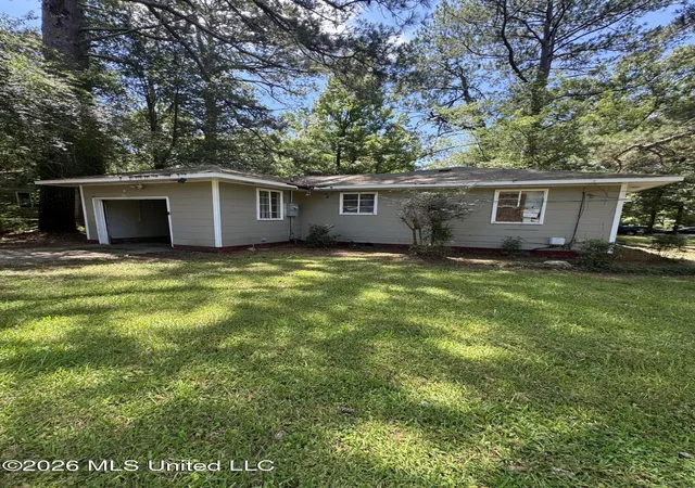Photo 3 of Single family home for sale at 3206 Rosemary Ave, Jackson, MS 39212 | MLS# 4152145 | Listing updated on 2026-06-09