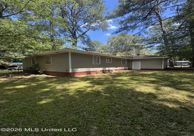 Photo 4 of Single family home for sale at 3206 Rosemary Ave, Jackson, MS 39212 | MLS# 4152145 | Listing updated on 2026-06-09