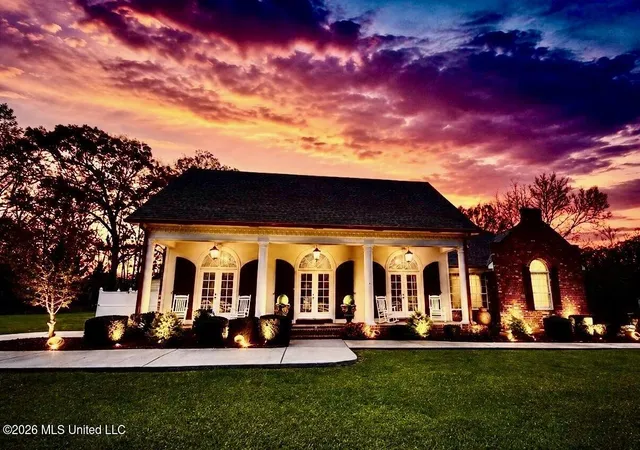 Photo 1 of Single family home for sale at 721 Us 61, Natchez, MS 39120 | MLS# 4151819 | Listing updated on 2026-07-30