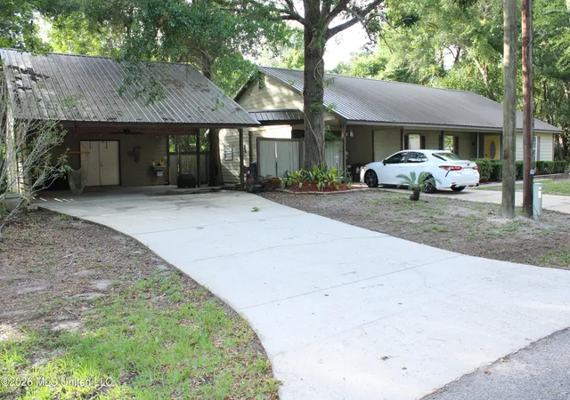 Homes for sale in Gautier, MS | 1533 Albacore Ln, Gautier, MS 39553 | MLS# 4151851