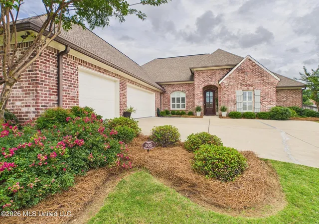 Photo 1 of Single family home for sale at 108 Esther Cvs, Madison, MS 39110 | MLS# 4151897 | Listing updated on 2026-09-11