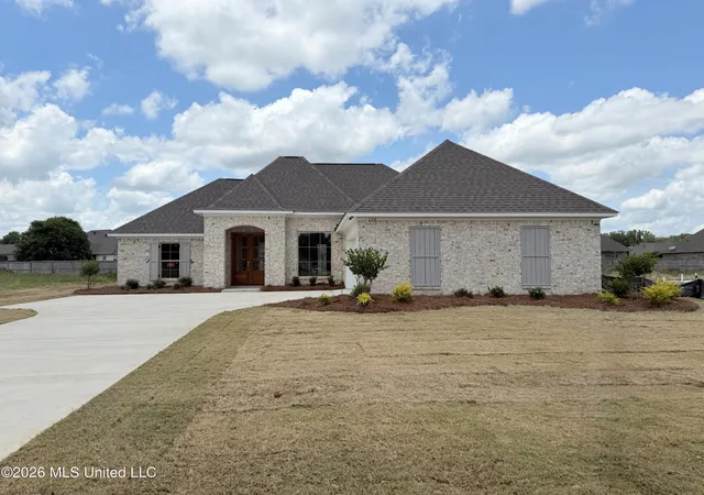 Photo 2 of Single family home for sale at 134 Mission Park Dr, Madison, MS 39110 | MLS# 4151901 | Listing updated on 2026-09-21