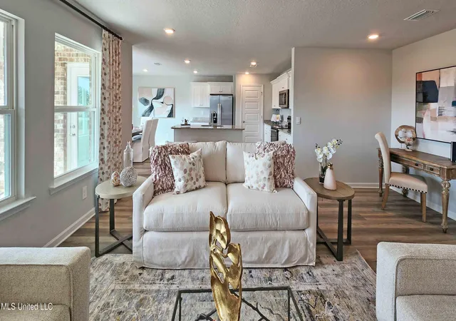 Photo 4 of Single family home for sale at 9356 Reserve Blvd, Biloxi, MS 39532 | MLS# 4155694 | Listing updated on 2026-08-21