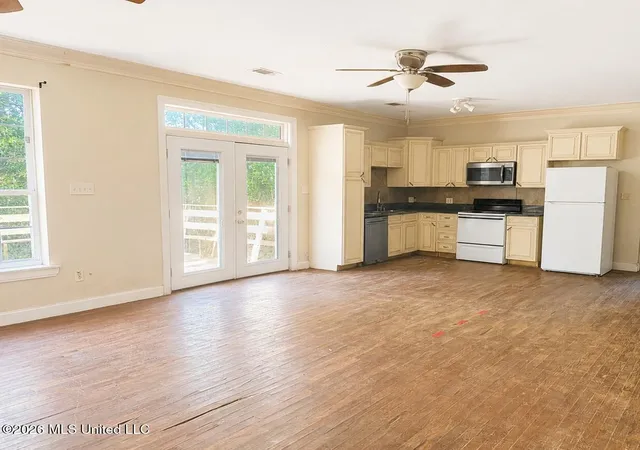 Homes for sale in Bay Saint Louis, MS | 501 Felicity St, Bay Saint Louis, MS 39520 | MLS# 4151932
