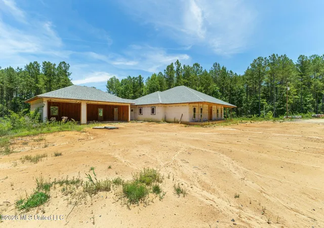 Homes for sale in Ellisville, MS | 313 Spur Line Rd, Ellisville, MS 39437 | MLS# 4151939