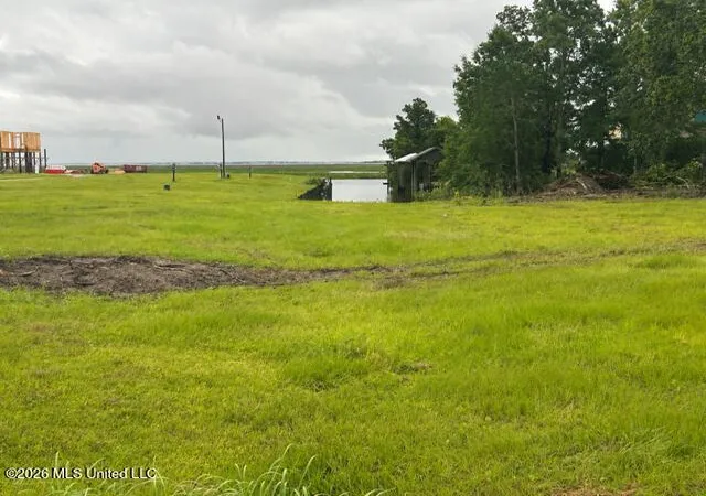 Homes for sale in Diamondhead, MS | 2429 Airport Dr, Diamondhead, MS 39525 | MLS# 4151947