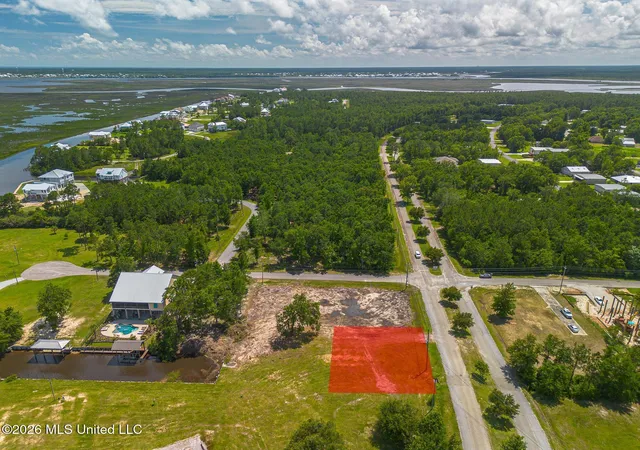Homes for sale in Diamondhead, MS | 2429 Airport Dr, Diamondhead, MS 39525 | MLS# 4151947