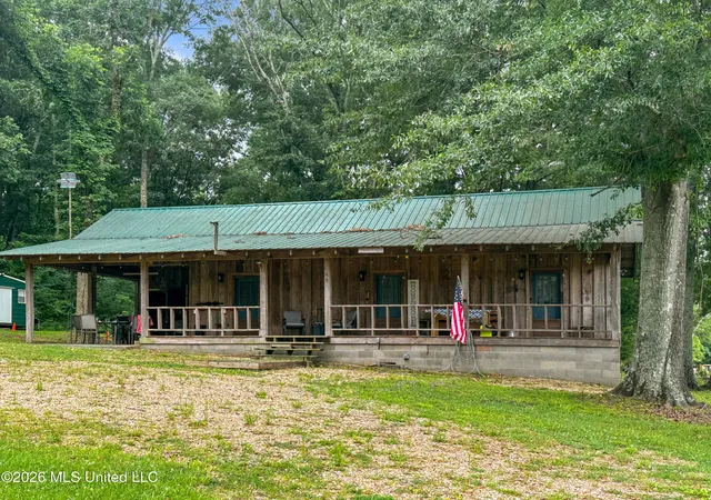 Homes for sale in Bay Springs, MS | 55 E 8th Ave, Bay Springs, MS 39422 | MLS# 4152086