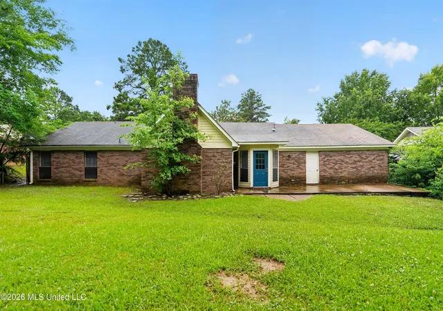 Homes for sale in Ridgeland, MS | 2050 Gateway Dr, Ridgeland, MS 39157 | MLS# 4154006