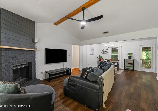 Homes for sale in Hattiesburg, MS | 94 Deer Run Rd, Hattiesburg, MS 39402 | MLS# 4152020