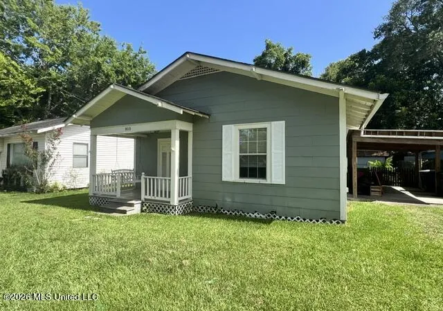 Photo 2 of Single family home for sale at 810 Mckinley Ave, Pascagoula, MS 39567 | MLS# 4152122 | Listing updated on 2026-08-04