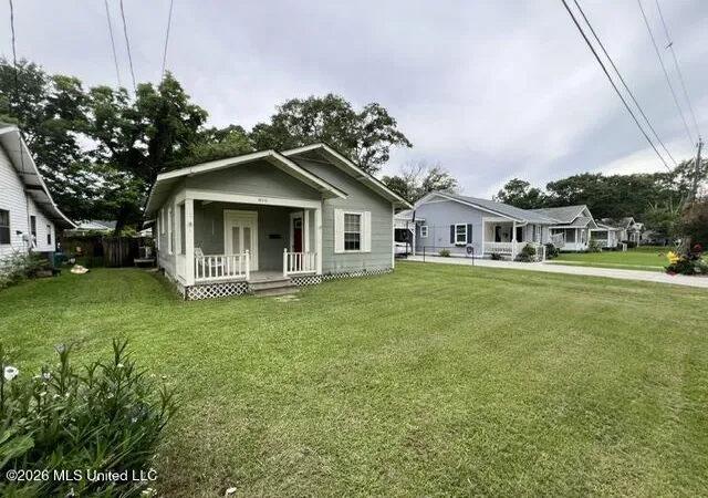 Photo 3 of Single family home for sale at 810 Mckinley Ave, Pascagoula, MS 39567 | MLS# 4152122 | Listing updated on 2026-08-04