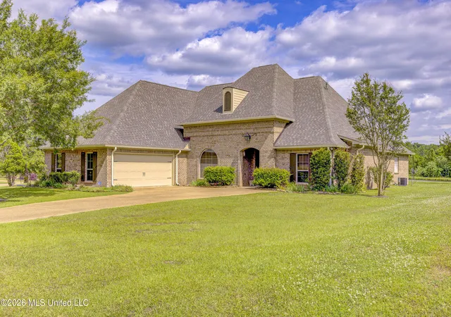 Homes for sale in Vicksburg, MS | 219 Madison Ridge Rd, Vicksburg, MS 39180 | MLS# 4152076