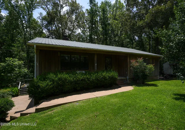 Homes for sale in Carrollton, MS | 2069 County Road 316, Carrollton, MS 38917 | MLS# 4152047