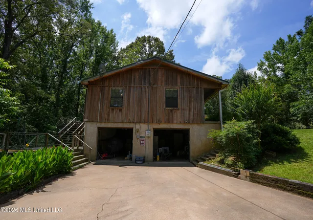Homes for sale in Carrollton, MS | 2069 County Road 316, Carrollton, MS 38917 | MLS# 4152047