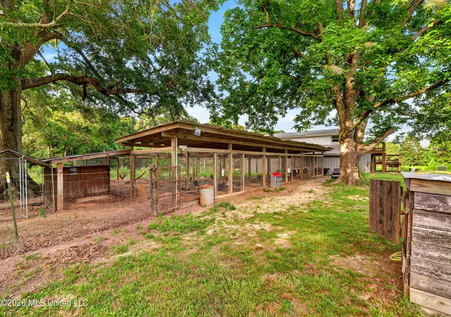 3rd image of 467A Thomas School Rd, Lumberton, MS 39455 | MLS# 4152067