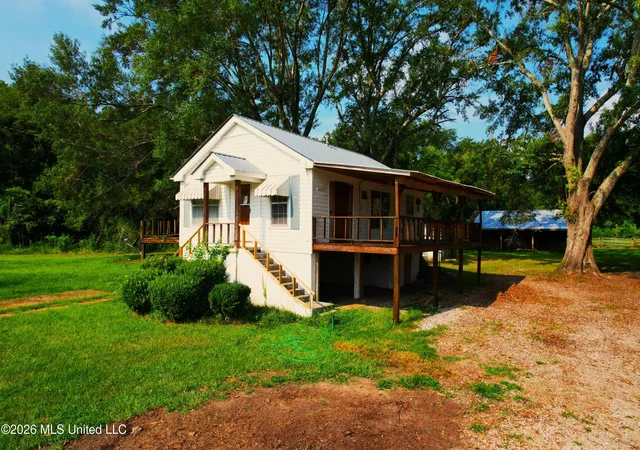 Photo 1 of Single family home for sale at 403 Front St, Vaiden, MS 39176 | MLS# 4152117 | Listing updated on 2026-08-03