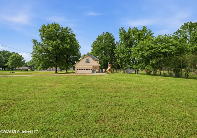 Photo 3 of Single family home for sale at 7630 Whitten Hl Dr, Olive Branch, MS 38654 | MLS# 4152157 | Listing updated on 2026-09-09