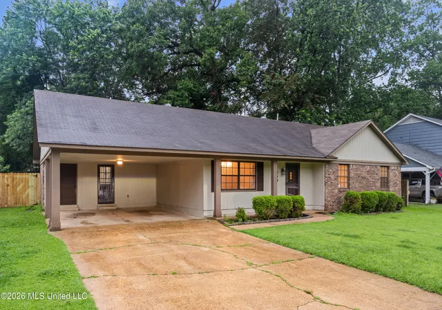 Homes for sale in Southaven, MS | 539 N Lake Shore Dr, Southaven, MS 38671 | MLS# 4153728