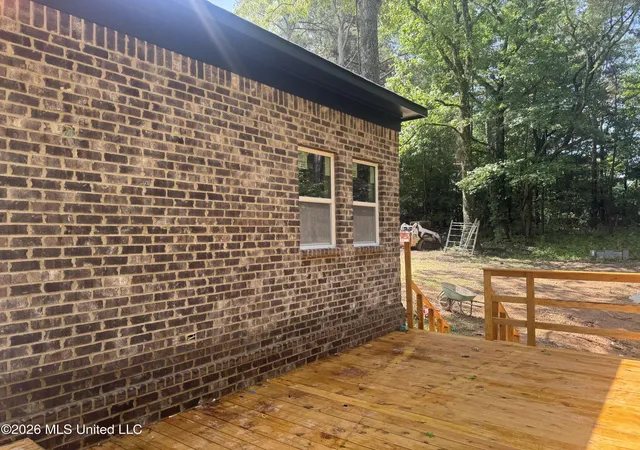 Homes for sale in Red Banks, MS | 350 Taska Rd, Red Banks, MS 38661 | MLS# 4153399