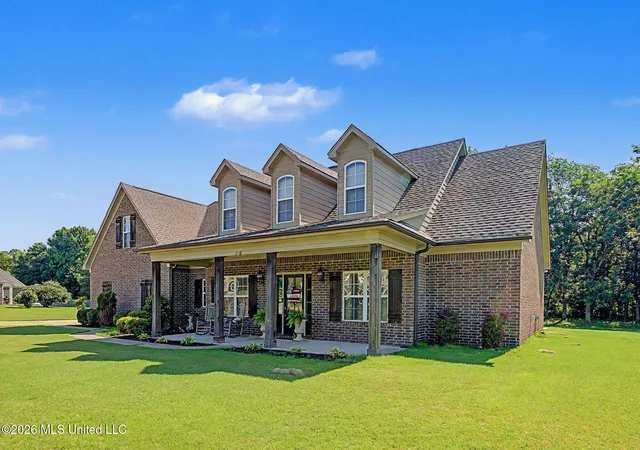 Photo 3 of Sale Pending at 7178 Love Sta Loop Rd, Hernando, MS 38632 | MLS# 4152562 | Listing updated on 2026-06-19
