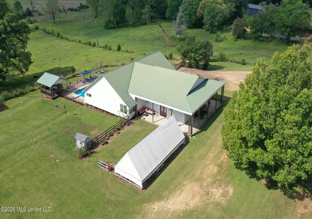 Photo 2 of Single family home for sale at 3052 C D Rayborn Rd, Jayess, MS 39641 | MLS# 4152265 | Listing updated on 2026-06-10