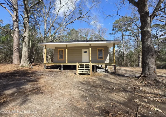 Homes for sale in Picayune, MS | 34 Leo Eaves Rd, Picayune, MS 39466 | MLS# 4152235