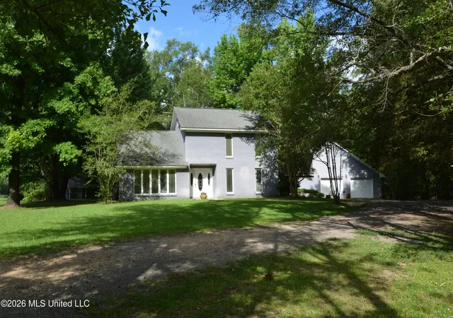 Homes for sale in Clinton, MS | 112 Tall Oaks St, Clinton, MS 39056 | MLS# 4152279