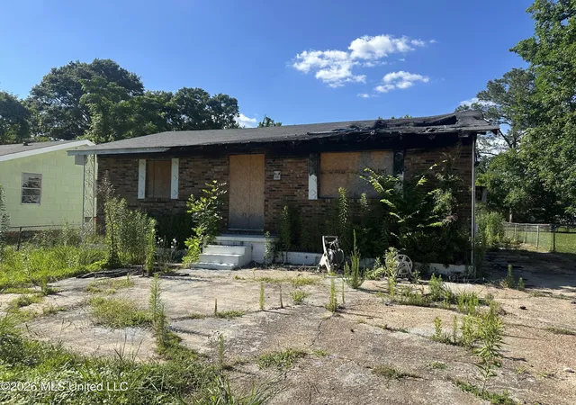 Homes for sale in Jackson, MS | 2716 Newport St, Jackson, MS 39213 | MLS# 4152306