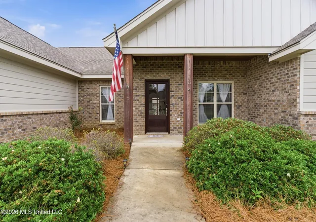 Homes for sale in Petal, MS | 34 Castlewoods Wy, Petal, MS 39465 | MLS# 4152298