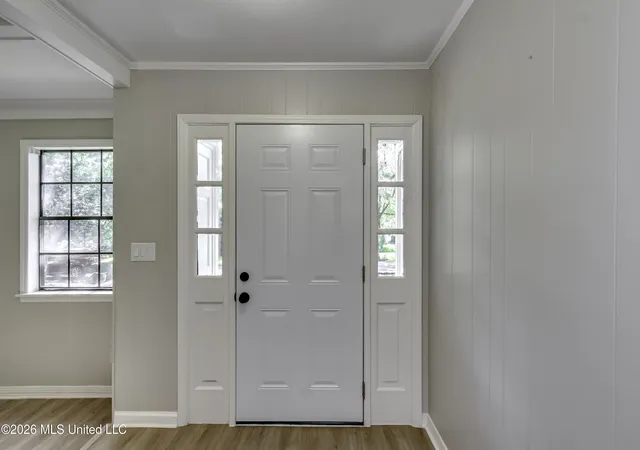 Photo 3 of Single family home for sale at 121 N Central Ave, Ridgeland, MS 39157 | MLS# 4153082 | Listing updated on 2026-10-02