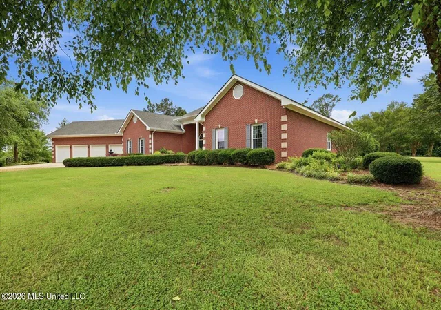 Homes for sale in Hazlehurst, MS | 1001 Eagle Landing, Hazlehurst, MS 39083 | MLS# 4152966