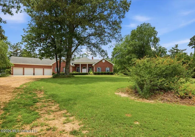 Homes for sale in Hazlehurst, MS | 1001 Eagle Landing, Hazlehurst, MS 39083 | MLS# 4152966
