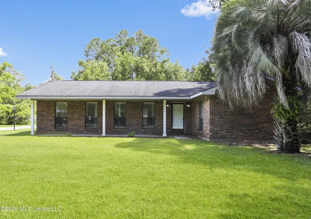 Homes for sale in Moss Point, MS | 3620 Cochran Ave, Moss Point, MS 39562 | MLS# 4153382