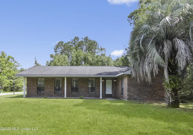 Homes for sale in Moss Point, MS | 3620 Cochran Ave, Moss Point, MS 39562 | MLS# 4153382