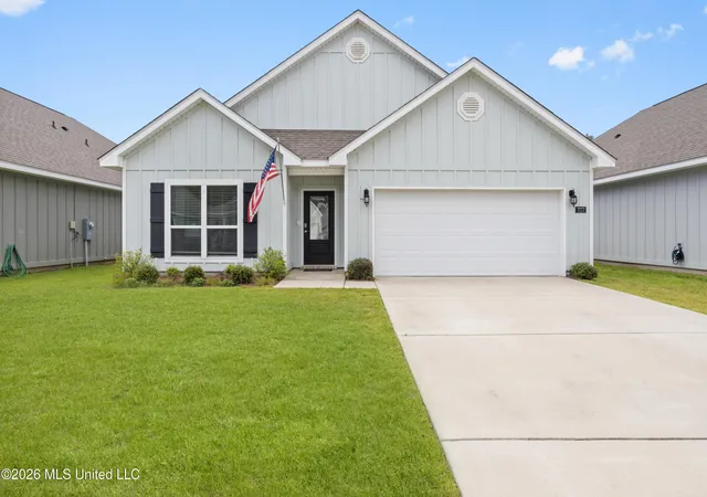 Photo 1 of Single family home for sale at 7777 Coral Ln, Ocean Springs, MS 39564 | MLS# 4157201 | Listing updated on 2026-09-04