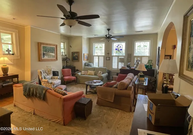 Homes for sale in Brookhaven, MS | 519 S Jackson St, Brookhaven, MS 39601 | MLS# 4153148