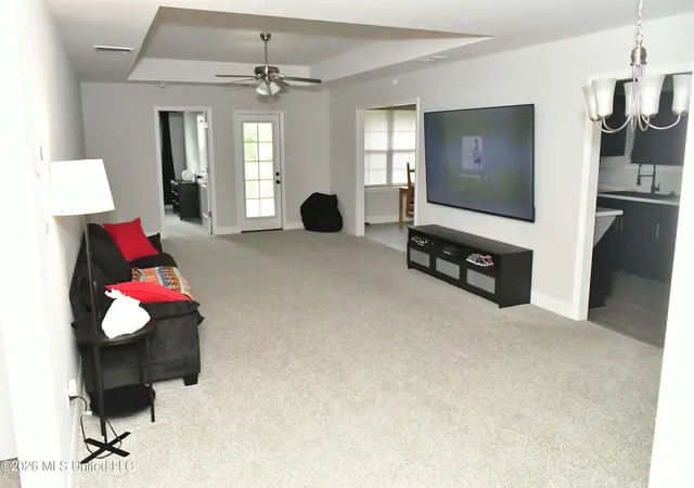 Photo 3 of Single family home for sale at 7945 Gardendale Dr, Olive Branch, MS 38654 | MLS# 4152376 | Listing updated on 2026-06-11
