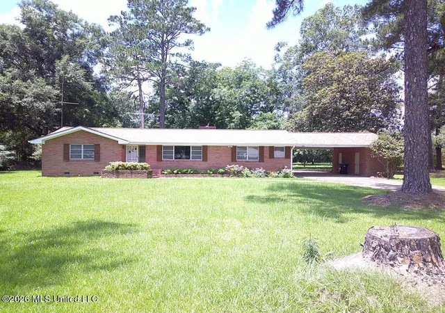 Homes for sale in Monticello, MS | 908 F E Sellers Hwy, Monticello, MS 39654 | MLS# 4152413