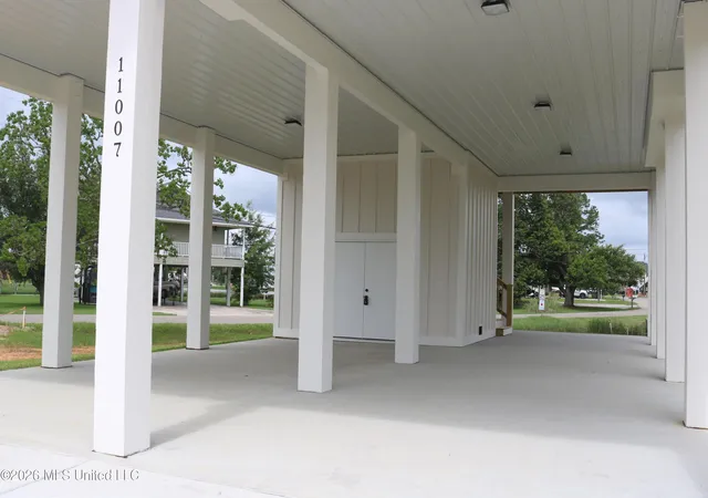 Homes for sale in Bay Saint Louis, MS | 11007 New York St, Bay Saint Louis, MS 39520 | MLS# 4152427