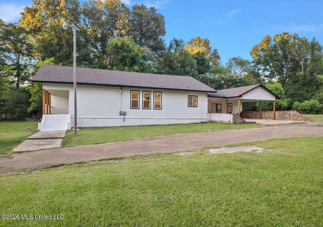 Homes for sale in Canton, MS | 3594 N Liberty St, Canton, MS 39046 | MLS# 4152510