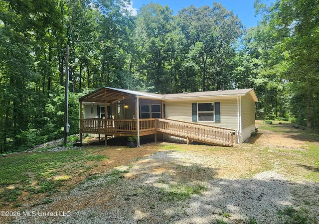 Photo 2 of Manufactured home for sale at 175 Shipp Ln, Holly Springs, MS 38635 | MLS# 4156742 | Listing updated on 2026-07-31