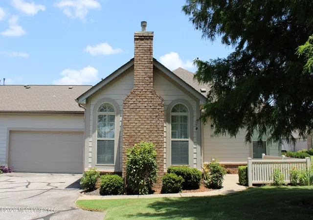 2nd image of 8753 Parkview Oaks Cir, Olive Branch, MS 38654 | MLS# 4154474