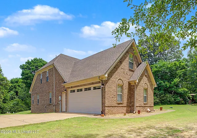 3rd image of 8980 Kerri Ruth Rd, Hernando, MS 38632 | MLS# 4152794