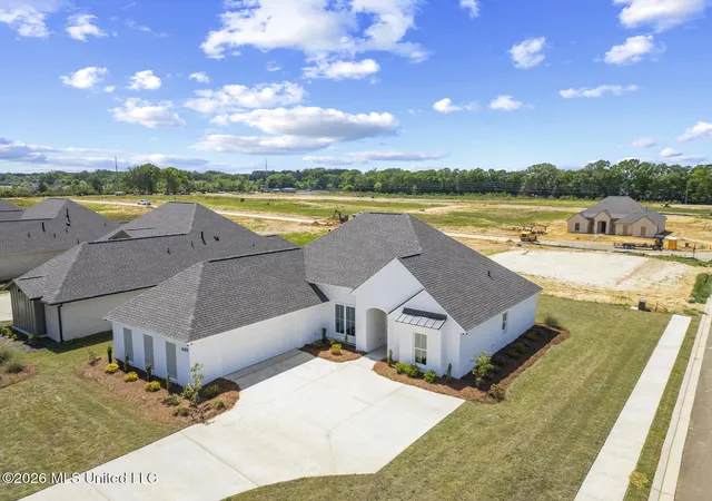 1st image of 449 Aurora Cir, Canton, MS 39046 | MLS# 4152691