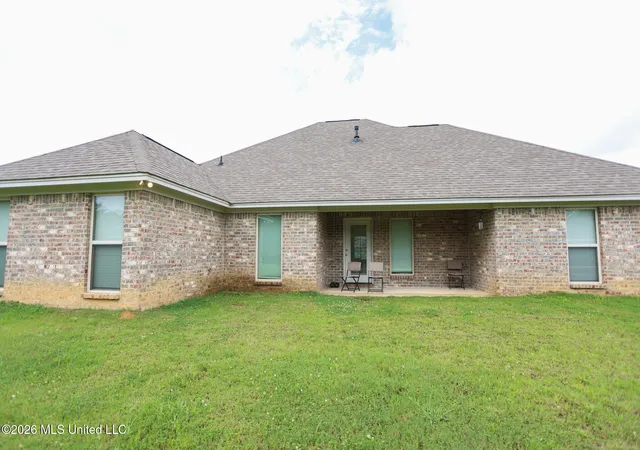 Photo 2 of Single family home for sale at 629 Westfield Dr, Pearl, MS 39208 | MLS# 4153873 | Listing updated on 2026-06-25